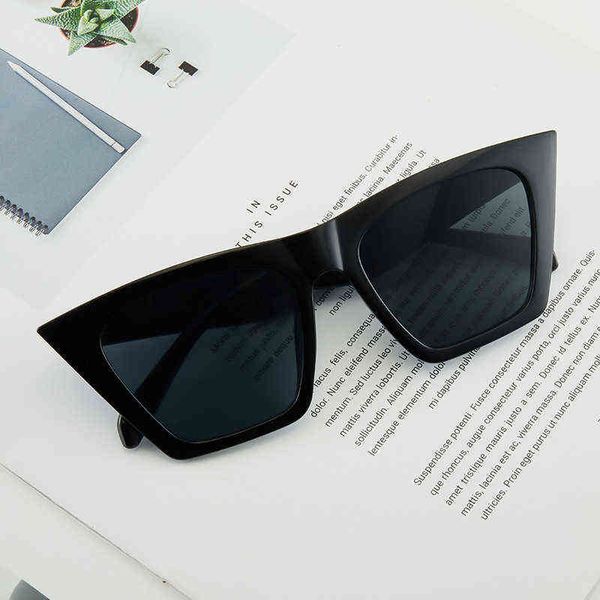 

new fancy fashion men's and women's fashion street shooting sunglasses personality cool optical glass kvtu, White;black