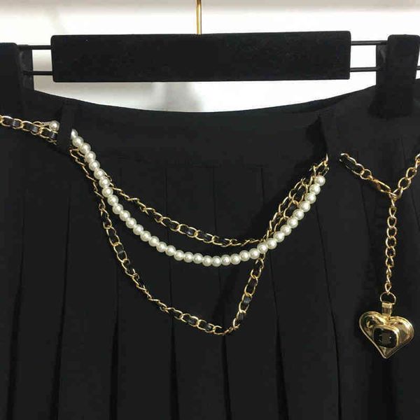

designer summer new fashion pearl chain belt sweet temperament high waist pleated short skirt, Black