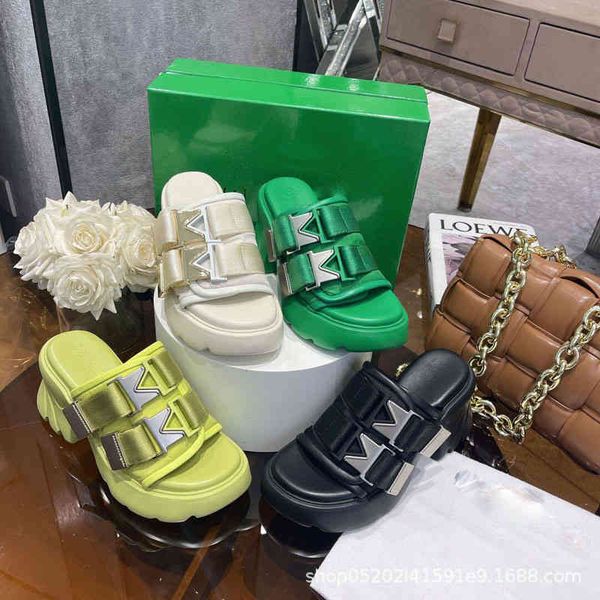 

slippers thick bottomed flat women's half slippers spring and summer muffin bottoms fashion with metal buckle one foot, Black