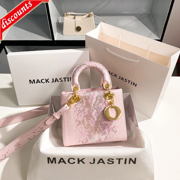 

fashion brand trendy ladies bags direct sale genuine leather princess of new popular high-grade sense messenger