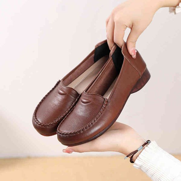 

dress shoes spring and autumn first layer cowhide soft leather sole comfortable flat large size single shoe shallow mouth round head f71t, Black