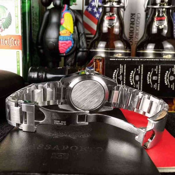 

fashion watches mens montre diamond movement luxury designer watch fashion women's men's tudors d8uh bsjp cblo, Slivery;golden