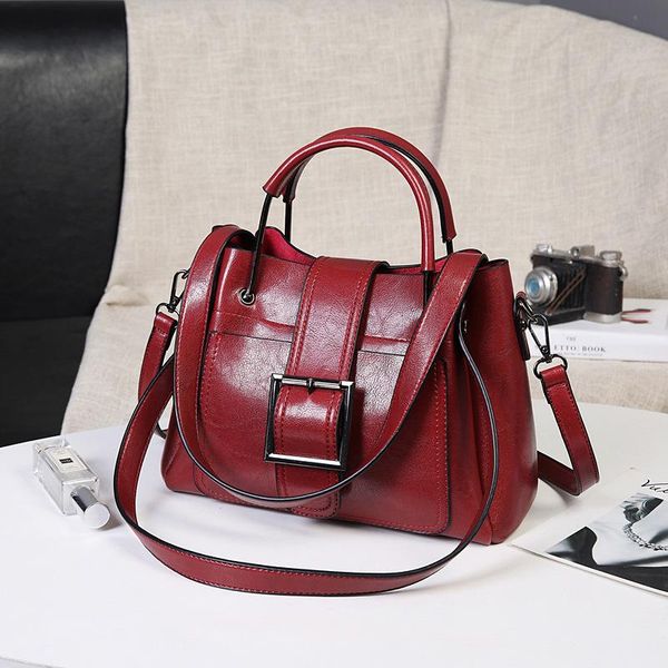 

evening bags european and american retro fashion oil wax leather one shoulder messenger bag women's handbag