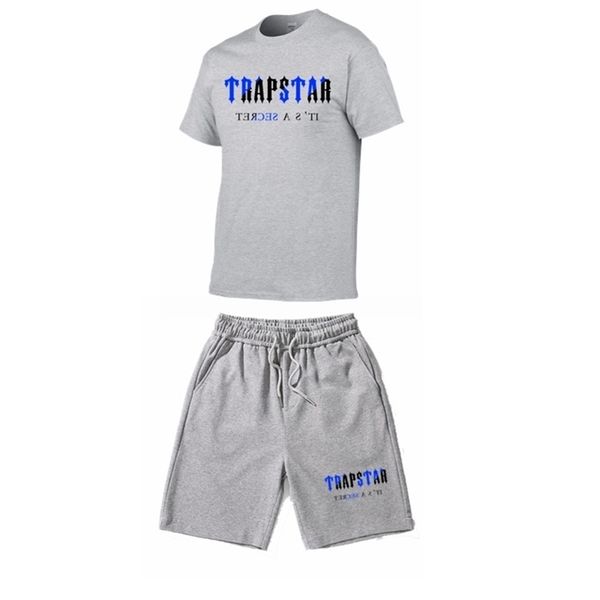 

trapstar tracksuit set men t shirt shorts sets summer sportswear jogging pants streetwear harajuku tshirt suit 220719, Gray