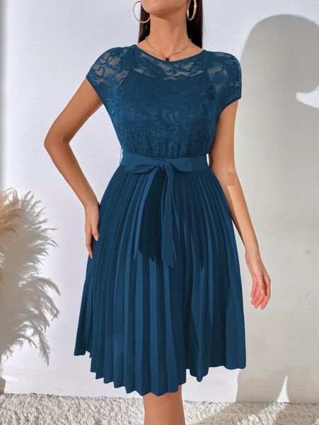 

contrast lace pleated hem belted dress v6qx#, Black;gray
