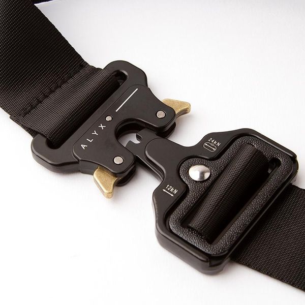 Cinture ROLLERCOASTER Safety BELT 1017 ALYX 9SM Cintura hip-hop unisex in tela con fibbia in metalloCinture