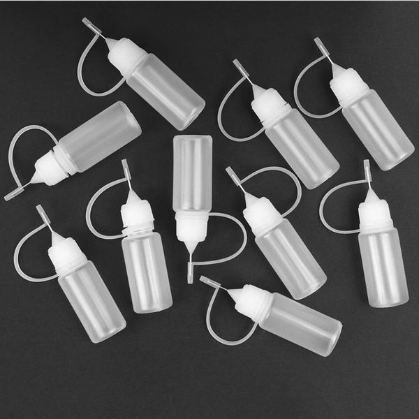 500Pcs 10ml 30ml Applicatore di plastica con punta comprimibile Flacone contagocce ricaricabile Bottiglie con punta dell'ago Tappi per colla fai da te