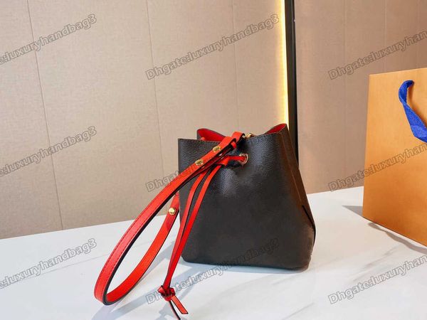 

mini women shoulders bag luxurys designers champagne style fashion bucket bag flower handbags leather purses