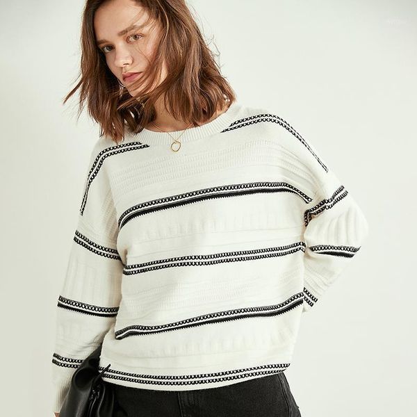 Camisolas femininas Jech2022 Inverno Cashmere Wool Casual Sweater Sweater O-pescoço preto e branco Pulloves listrados