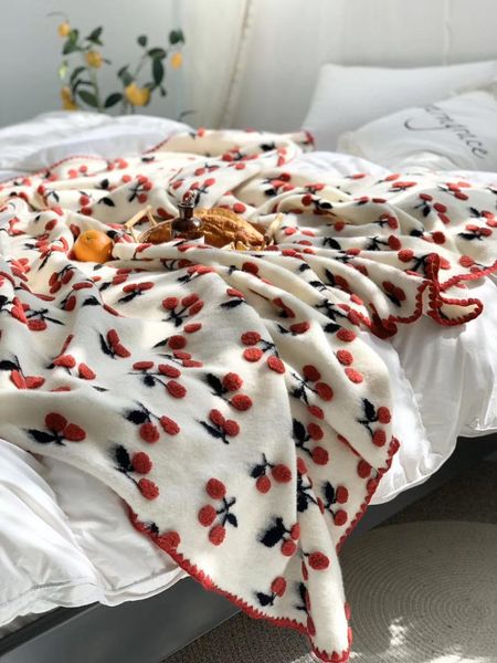 Одеяла вишнево -клубничная 3D цветочный жаккардовый шерстяной смесь детское одеяло Рождественское красная вязаная вышива