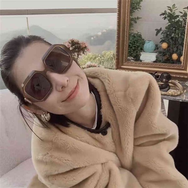 

sunglasses luoyijia fashion square star same sunglasses lw40056u w 88ls, White;black