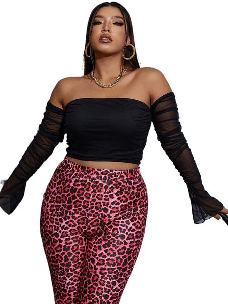 

plus off the shoulder flounce sleeve crop 88nz#, Black