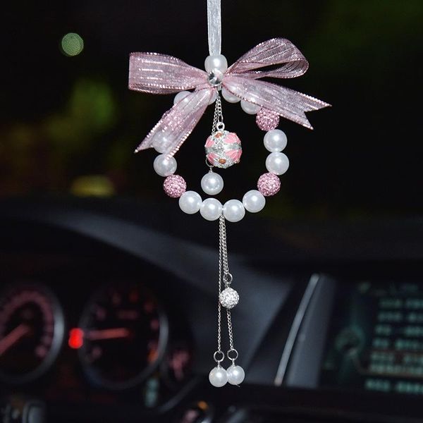 Decorazioni interne Decorazione per auto Ciondolo Filo di perle Campane Specchietto retrovisore automatico Ornamenti pendenti Accessori rosa scintillanti Ragazze Ragazze