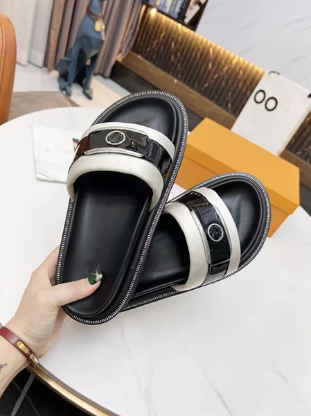 

designer sandals men women fashion classic floral damask slippers flat leather rubber shoes platform flip-flops gear sole beach shoes loafer, Black