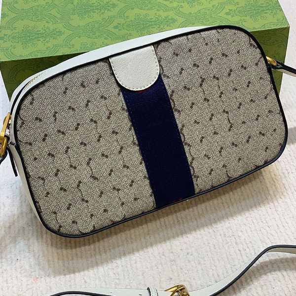 

designer shoulder bag 2022 men and women mini wallet tote bag 658572 handbag beach messenger bags 681064 backpack purse