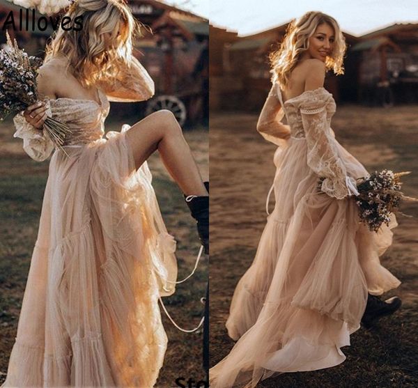 

champagne country western wedding gowns with long sleeves retro cowgir v-neck bohemian lace bridal dresses sweep train tulle a line robe de, White