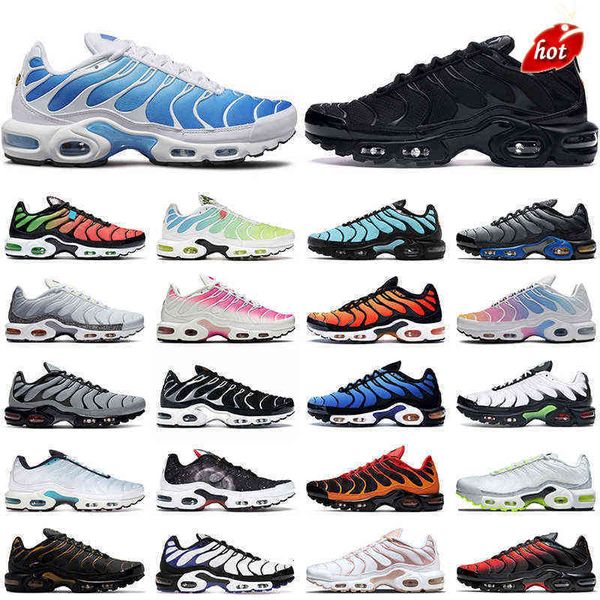 

boots 2022 tn plus men women running shoes triple black cordura white wolf grey aqua silver hype