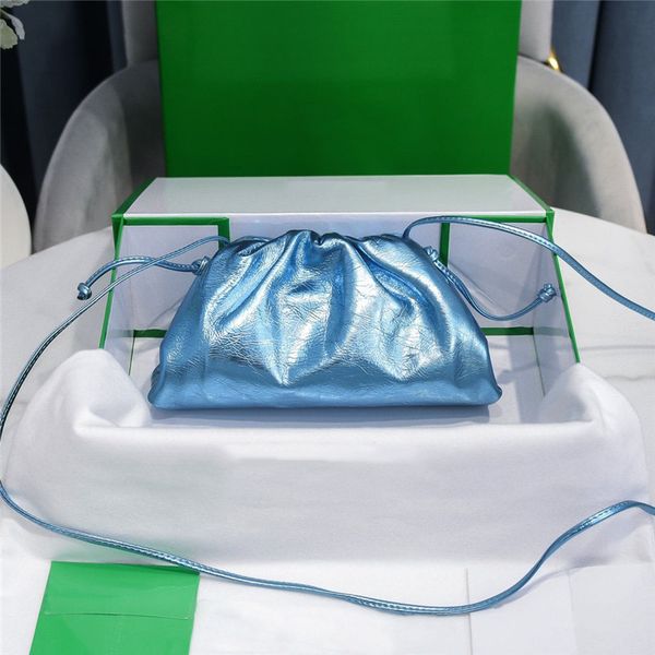 

designer luxury linoleum calfskin leather the pouch clutch bag crossbody bag with shoulder strap 7a quality size: 23*13*7cm