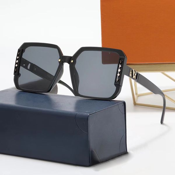 

Fashion Square Sunglasses Designer Sun Glasses Summer Adumbral Glasses for Men Women 4 Colors High Quality