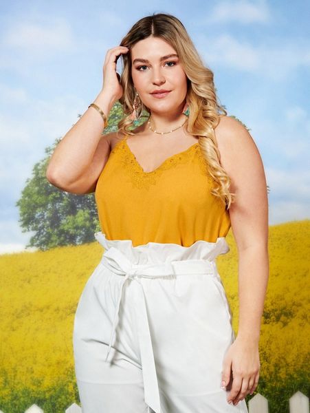 

plus floral embroidery cami q1pl#, Black