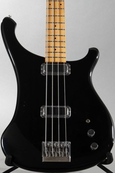 

rick 4004l loredo jetglo maple fingerboard electric guitar bass