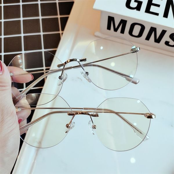 

version of new radiation anti blue light glasses, fashionable personalized flat light glasses, frameless men's and women's, White;black