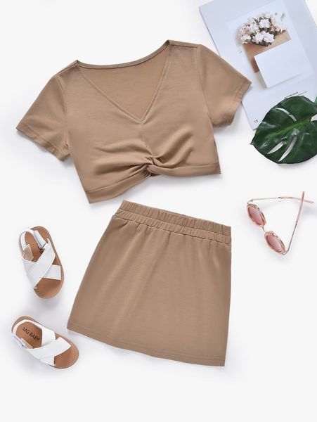 

girls twist front crop & high waist skirt she, White