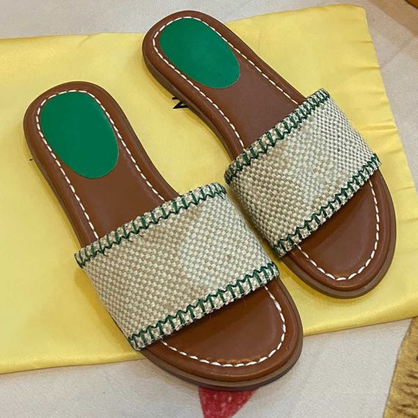 

women luxury designer sandals slippers canvas letters l hand embroidered flowers summer slipper fashion beach woman big head with box, Black
