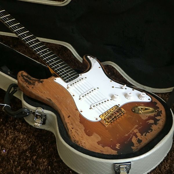 

guitar store standard retro electric guitar fast 2022