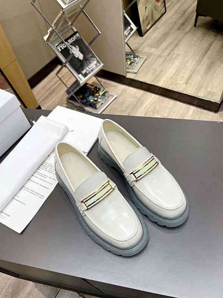 

boots women's white round head luxury sports shoes fashionable summer breathable and cool without blistering feet, Black