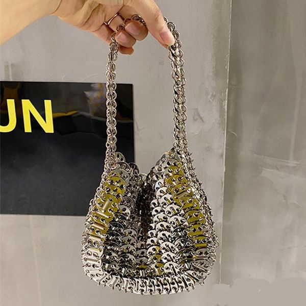 Вечерние сумки роскошные женщины дизайнерские серебряные металлические блестки цепь цепь тканая сумка кошелька