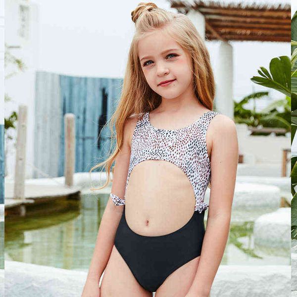 

one-piece swimsuit children's outdoor sports, White;black