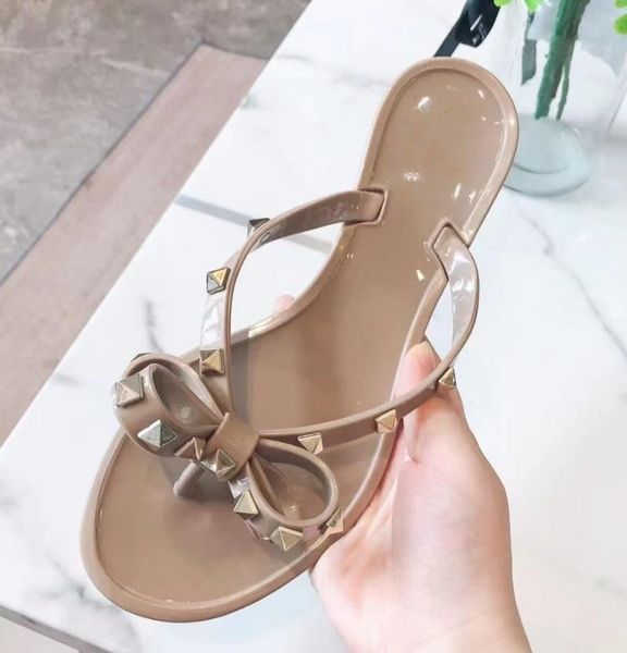 

beach flip flops designer slipper fashion girls slippers summer rivet platform slide lady fashion studded sandal with box, Black