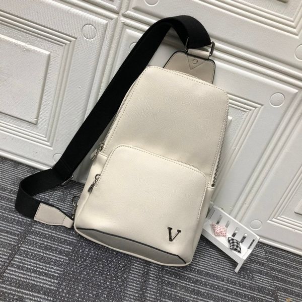 

Designer man briefcase messenger bag chest bag canvas leather luxury one-shoulder Postman inside compartment zip-up classic cross-body