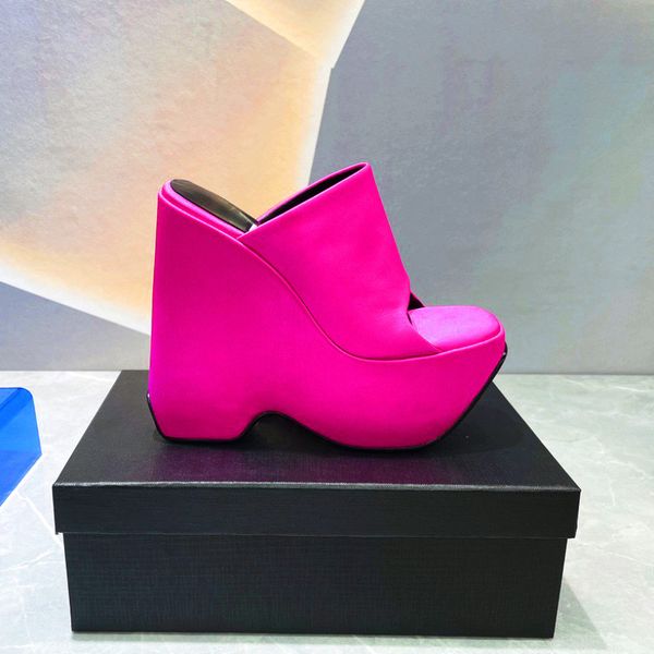 Fucsia La Meduza Triplatform piattaforma in raso zeppe pantofole sandali grossi muli alti tacchi slip-on open toe donna con tacco designer di lusso fabbrica di scarpe calzature