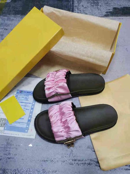 

fashion -2022 designer designs women pool pillow comfort designers slipper lady nylon brands fashion strap mule designer men leather, Black