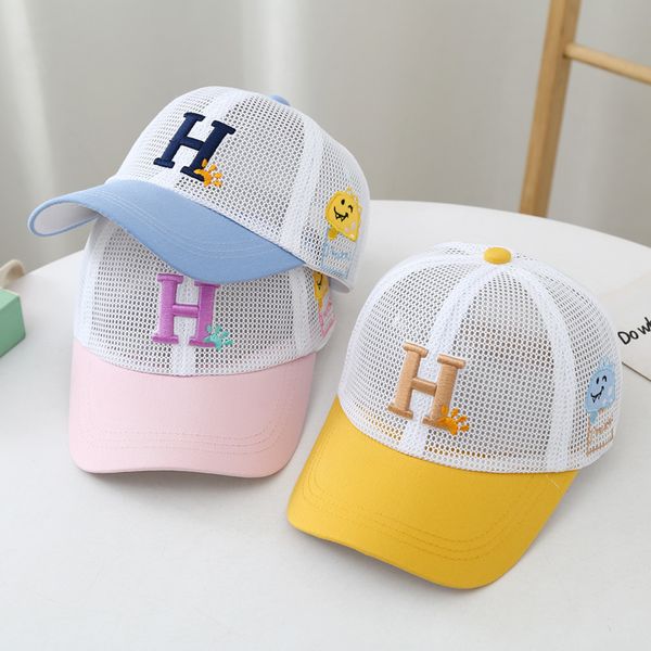 Yaz 3-8 yıl erkek bebek kız beyzbol şapkası için moda mektup h nakış şapkası çocuklar hip hop top kapakları sevimli şapka