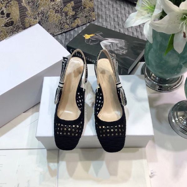 

6a shoes slippers designer ladies sandals embroidery hollow hook and loop ins fashion luxurious gentle thick heel high heels weaving, Black