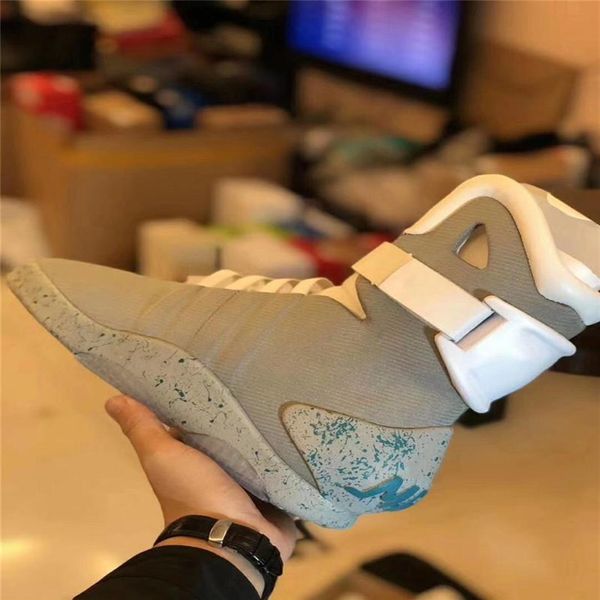 

2020 authentic air mag back to the future glow in the dark gray sneakers marty mcfly's led shoes lighting up mags black red b246s