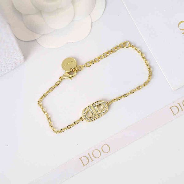 

fashion brand jewelry new luxury bracelet wholesale home letter light gold female dijia net red diamond version, Silver