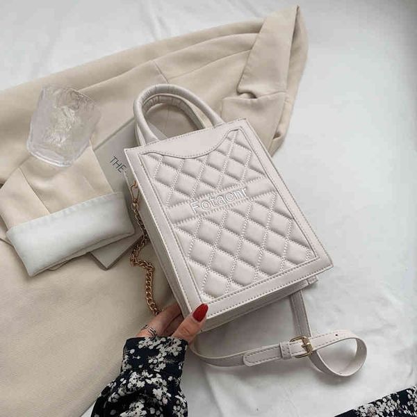

2022 factory wholesale new summer fashion foreign style large capacity single shoulder messenger bag small square underarm bag women's