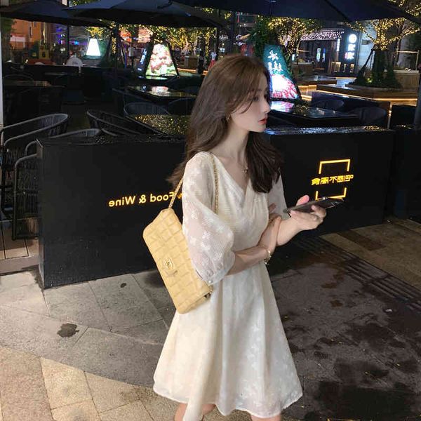 

casual dresses 2022 summer small temperament french sweet age reducing first love skirt v-neck white bubble sleeve dress female 3wq4, Black;gray
