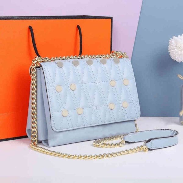

women luxurys designers messenger bag chain small square bag fashion rivet texture single shoulder bag 220621 zhouzhoubao123