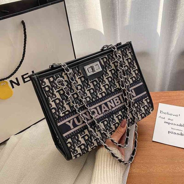 

ins chain bag female 2022 new msenger single shoulder student korean portable trend high-capacity fashion net red designer bags