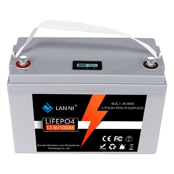 A bateria LifePO4 12v100ah possui tela BMS embutida, usada para carrinho de golfe, empilhadeira, inversor, campista, acampamento ao ar livre e eletrodomésticos