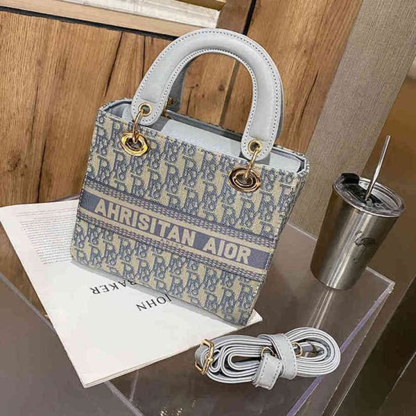

women's new designer luxury bags new autumn winter small square portable princess one