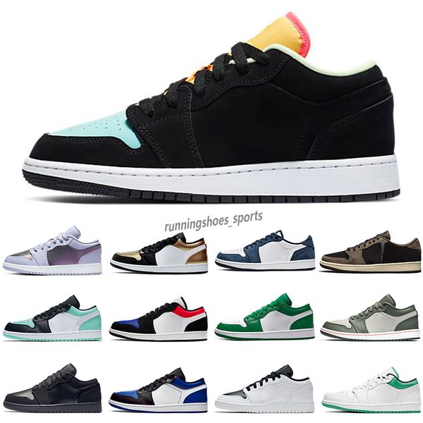 

2022 jumpman 1 low basketball shoes 1s wolf grey carbon fiber arctic punch black toe fragment reverse mocha unc grey camo mens trainers wome