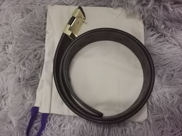 

v belt lwholesale betls men's fashion women's belts leather gold and silver buttons six kinds of color ouis uitton same as the off, Black;brown