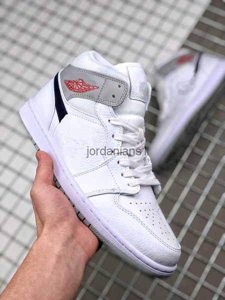 

shoes classic jumpman 1s mid leather white gym black trainers women sports original