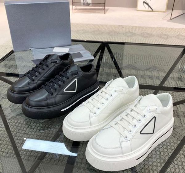 

triangle small white shoes women's new sponge cake thick-soled casual sports shoe heightened leather canvas sneakers shoes, Black